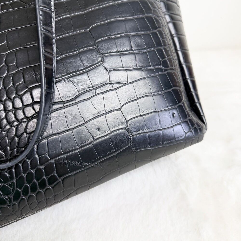 Mia K Farrow MKF Oversized Tote Purse Black Croc Embossed Faux Leather - Picture 10 of 12
